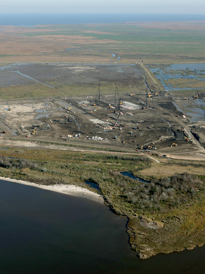 lng aerial